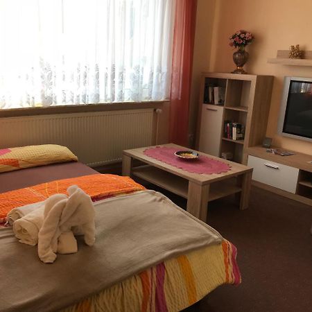 ホテル Gaestehaus Seestern クックスハーフェン エクステリア 写真