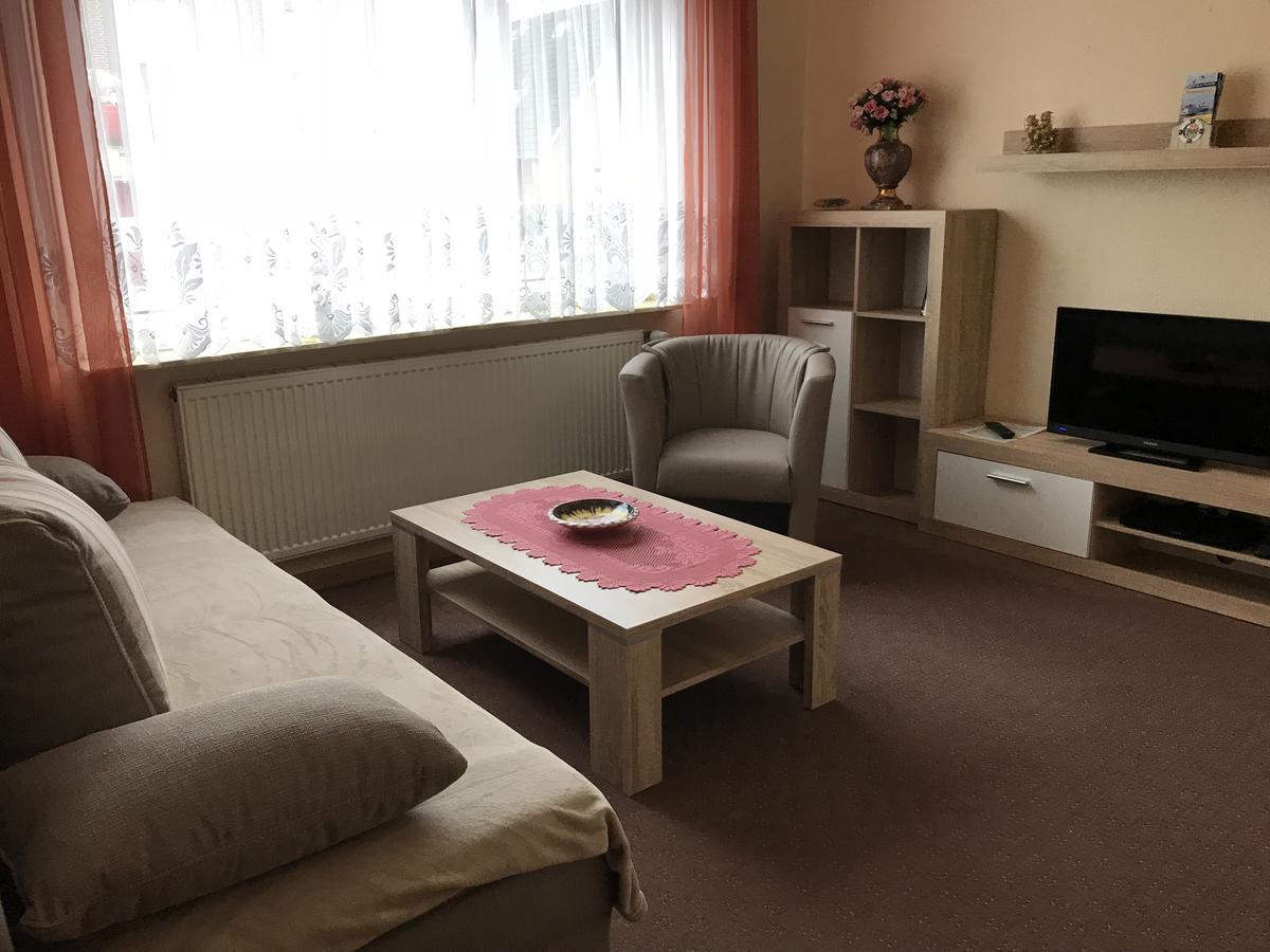 ホテル Gaestehaus Seestern クックスハーフェン エクステリア 写真